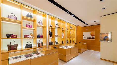 louis vuitton roma shop online